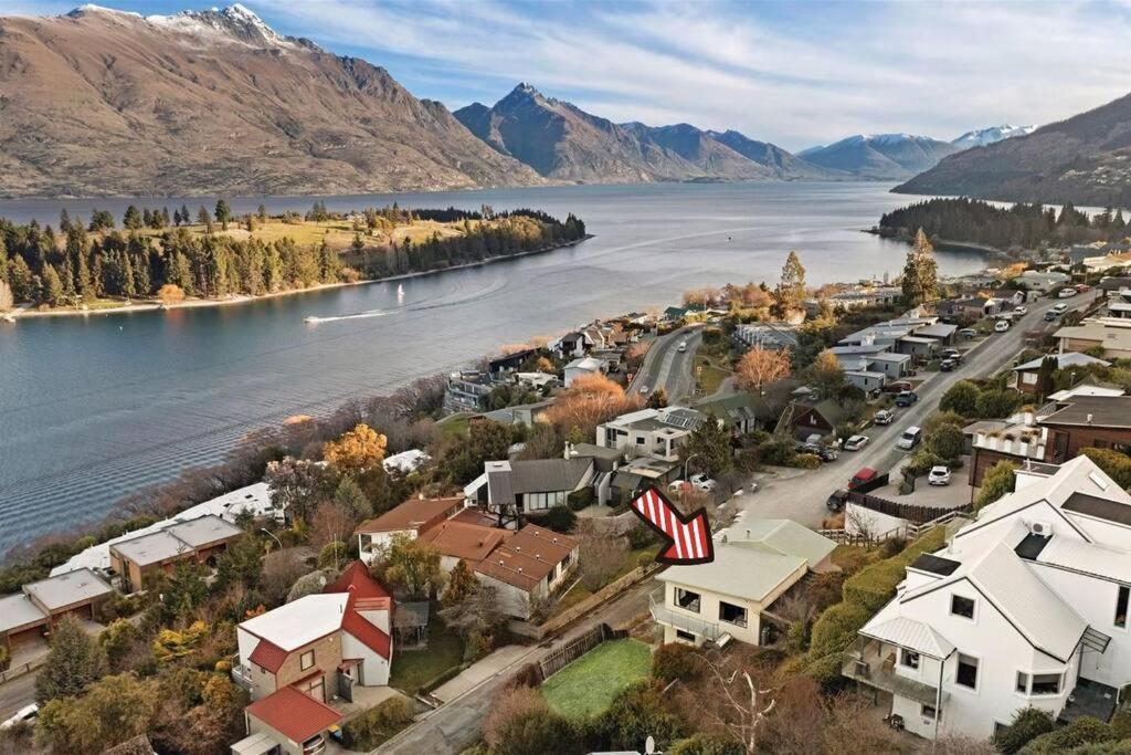 Lakeview Home Retreat At Queenstown Hill エクステリア 写真