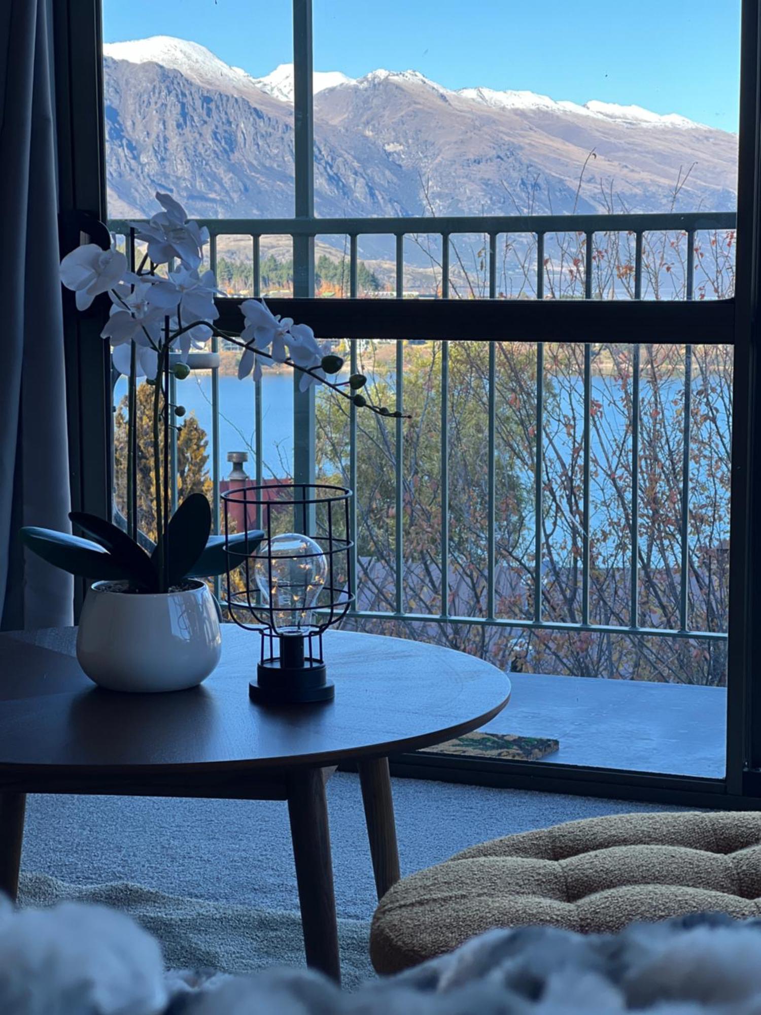 Lakeview Home Retreat At Queenstown Hill エクステリア 写真